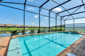 Cozy home with private pool